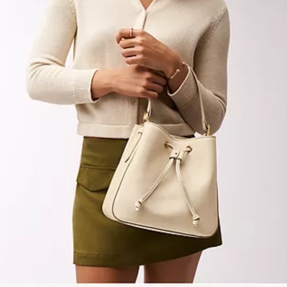 Fossil Handbags - Fossil Tessa Bucket Crossbody Cream Leather Bucket Bag